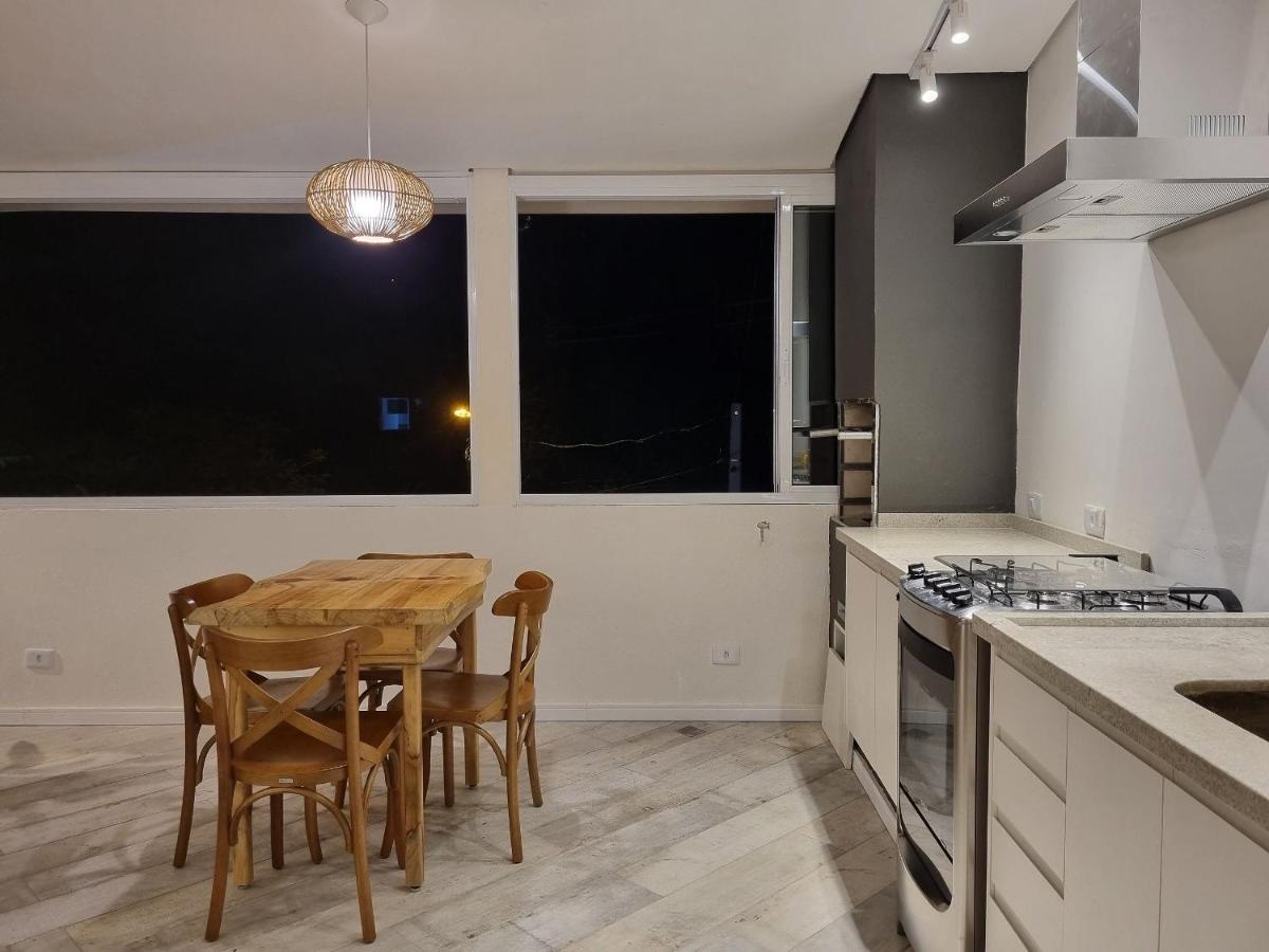 Casas Com Jacuzzi E Churrasqueira A 500 Metros Da Praia Do Pereque Na Ilhabela Εξωτερικό φωτογραφία